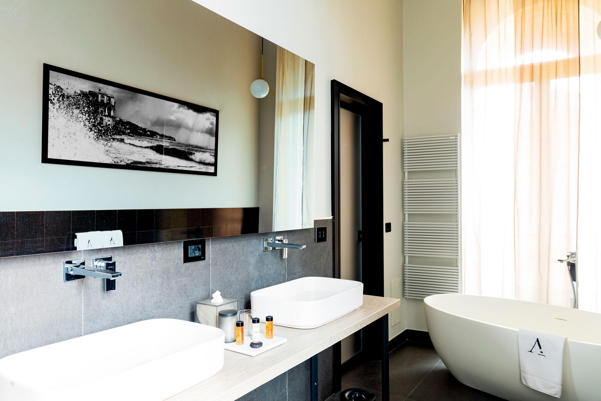 Amadomus Luxury Suites 那不勒斯 外观 照片